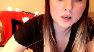 taymade1991 – beautiful cam girl showing her tits – 2018.04.06 09-10