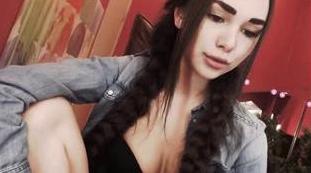 chaturbate – hollyextra – estonia cam model – 2018.05.14 09_31